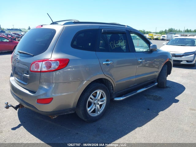 2012 Hyundai Santa Fe Gl 2.4 მანქანა იყიდება აუქციონზე, vin: 5XYZG3AB5CG118743, აუქციონის ნომერი: 12627707