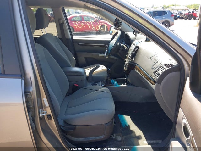 2012 Hyundai Santa Fe Gl 2.4 მანქანა იყიდება აუქციონზე, vin: 5XYZG3AB5CG118743, აუქციონის ნომერი: 12627707