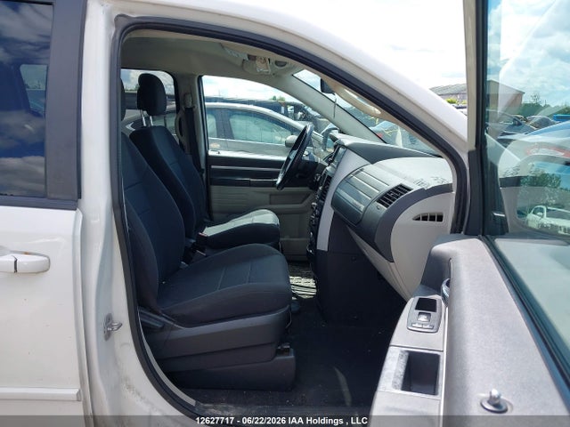 2010 Dodge Grand Caravan Se მანქანა იყიდება აუქციონზე, vin: 2D4RN4DE5AR468824, აუქციონის ნომერი: 12627717