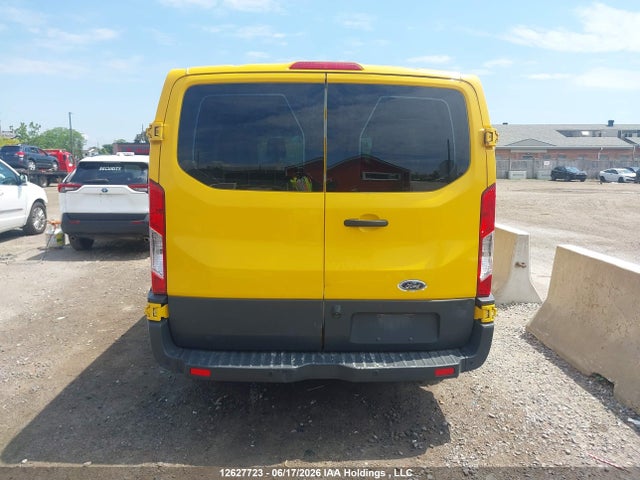 Ford Transit T-150 2017 1FTYE1YM2HKB23736 Image 17