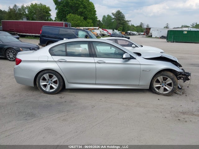 12627734 :رقم المزاد ، WBAXH5C52DDW12076 vin ، 2013 Bmw 528i Xdrive مزاد بيع
