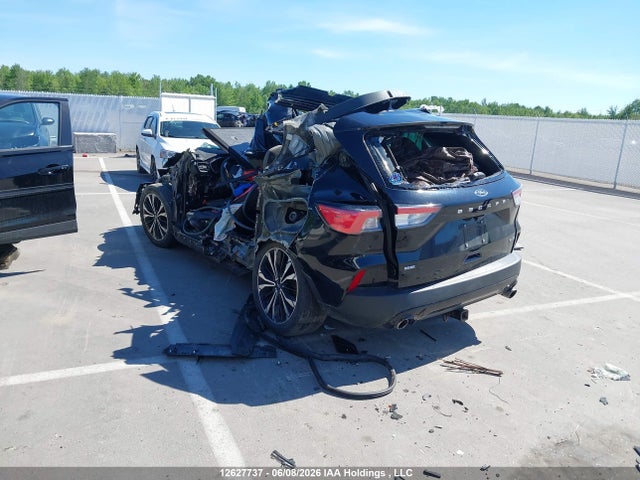 Ford ESCAPE SE 2022 1FMCU9G67NUA49739 Image 3