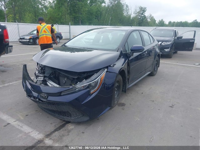 12627740 :رقم المزاد ، 5YFBPMBE1NP350609 vin ، 2022 Toyota Corolla Le/xle مزاد بيع