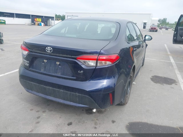 12627740 :رقم المزاد ، 5YFBPMBE1NP350609 vin ، 2022 Toyota Corolla Le/xle مزاد بيع