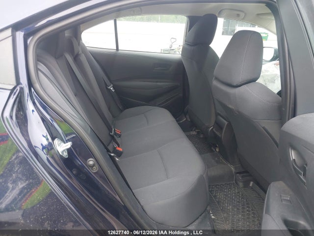 12627740 :رقم المزاد ، 5YFBPMBE1NP350609 vin ، 2022 Toyota Corolla Le/xle مزاد بيع
