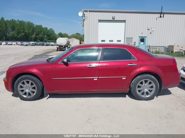 2010 Chrysler 300 Limited მანქანა იყიდება აუქციონზე, vin: 2C3CA3CV9AH117676, აუქციონის ნომერი: 12627747