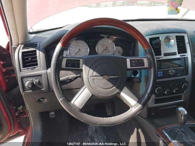 2010 Chrysler 300 Limited მანქანა იყიდება აუქციონზე, vin: 2C3CA3CV9AH117676, აუქციონის ნომერი: 12627747