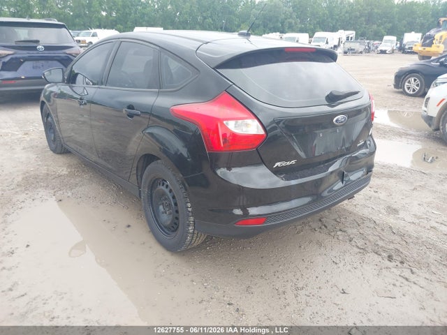 Ford FOCUS SE 2014 1FADP3K28EL331529 Image 3