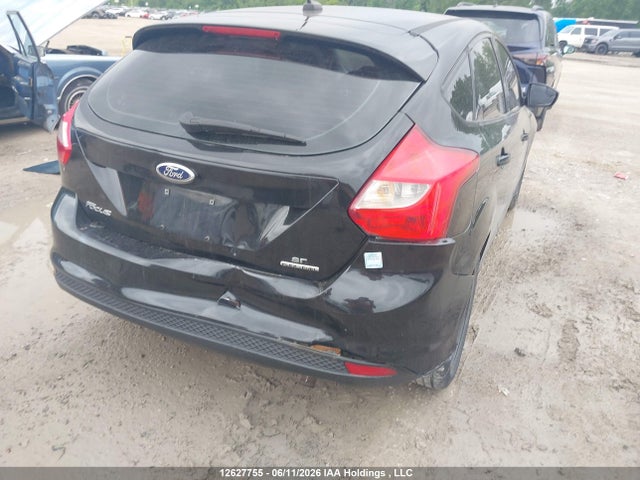Ford FOCUS SE 2014 1FADP3K28EL331529 Image 6