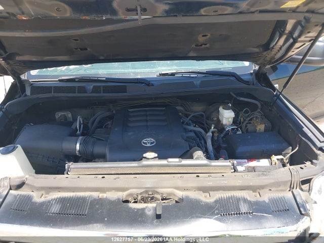 5TFUY5F18HX662998 Toyota Tundra Sr5 Plus 5.7l V8