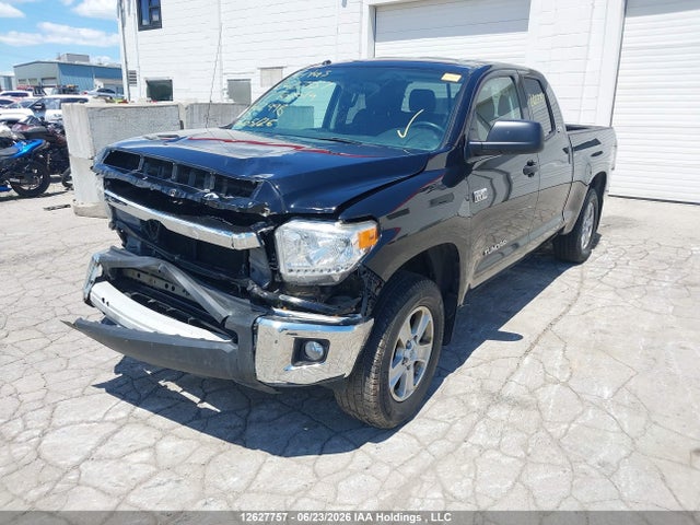 Aukcja sprzedaży 2017 Toyota Tundra Sr5 Plus 5.7l V8, vin: 5TFUY5F18HX662998, numer aukcji: 12627757
