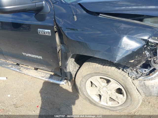 Aukcja sprzedaży 2017 Toyota Tundra Sr5 Plus 5.7l V8, vin: 5TFUY5F18HX662998, numer aukcji: 12627757