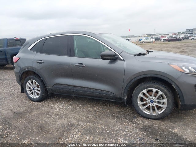 12627773 :رقم المزاد ، 1FMCU9G67NUB28022 vin ، 2022 Ford Escape Se مزاد بيع