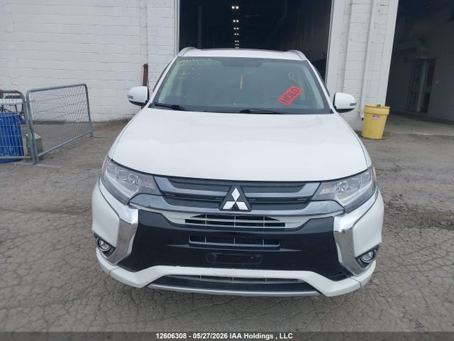 12606308 :رقم المزاد ، JA4J24A53JZ610398 vin ، 2018 Mitsubishi Outlander Phev Gt/se مزاد بيع