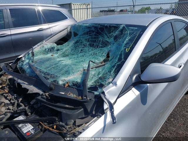 Продажа на аукционе авто 2014 Hyundai Elantra Gl, vin: 5NPDH4AE1EH497257, номер лота: 12617175