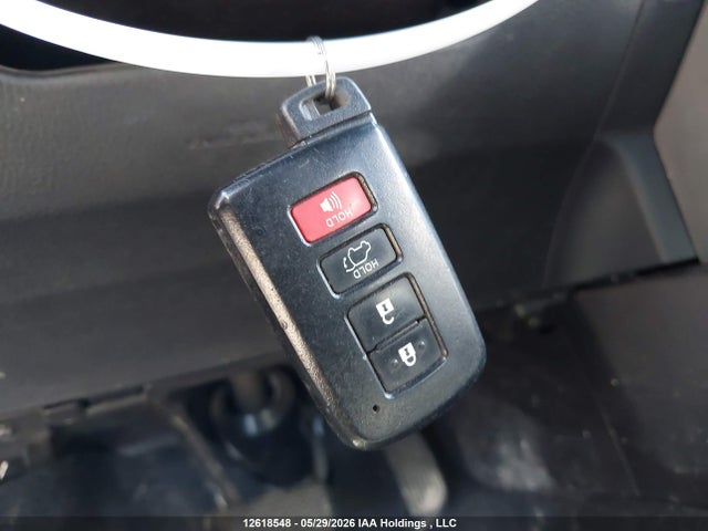 2018 Toyota Rav4 Se მანქანა იყიდება აუქციონზე, vin: 2T3JFREV3JW806407, აუქციონის ნომერი: 12618548