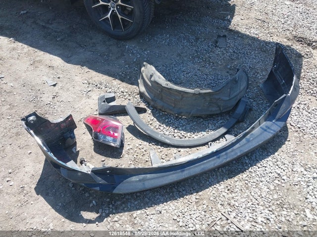 2018 Toyota Rav4 Se მანქანა იყიდება აუქციონზე, vin: 2T3JFREV3JW806407, აუქციონის ნომერი: 12618548