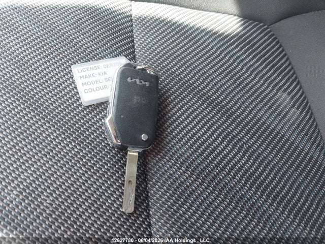 Продаж на аукціоні авто 2026 Kia Seltos Lx, vin: KNDEPCAA8T7866115, номер лоту: 12627780