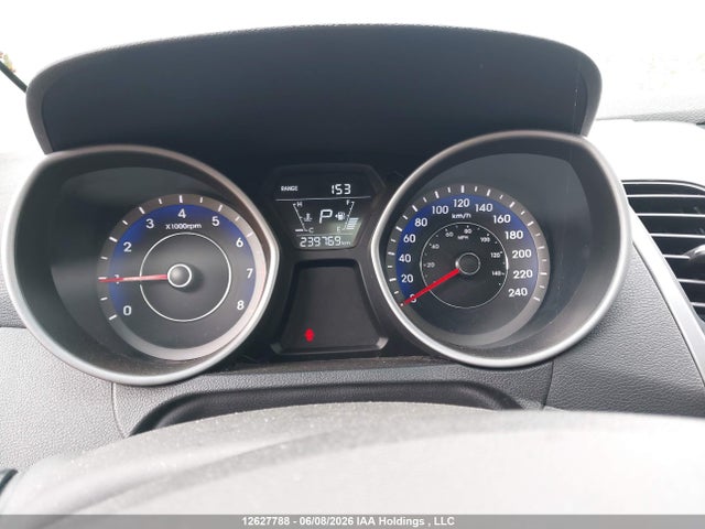 12627788 :رقم المزاد ، KMHDH4AHXFU264362 vin ، 2015 Hyundai Elantra Gls مزاد بيع