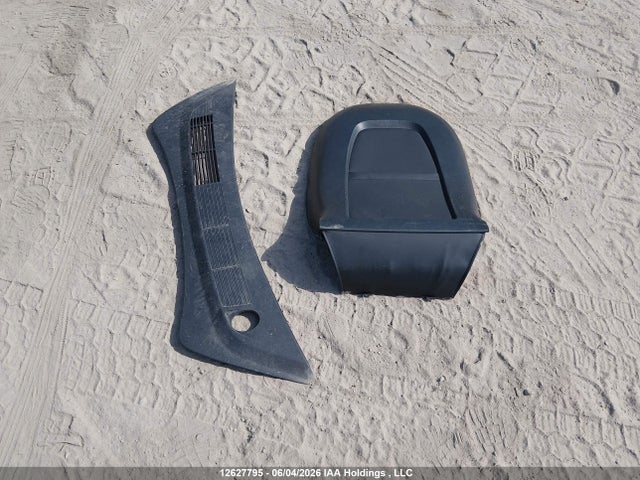 Tesla MODEL 3 2023 5YJ3E1EA7PF500187 Image 12