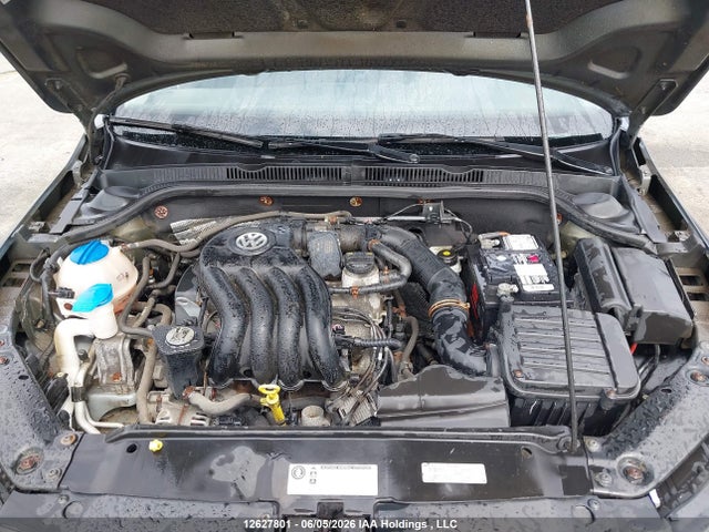 2015 Volkswagen Jetta 2.0l Trendline/2.0l Trendline+ მანქანა იყიდება აუქციონზე, vin: 3VW1K7AJ9FM255313, აუქციონის ნომერი: 12627801