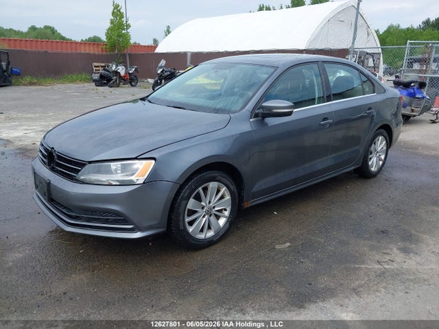 2015 Volkswagen Jetta 2.0l Trendline/2.0l Trendline+ მანქანა იყიდება აუქციონზე, vin: 3VW1K7AJ9FM255313, აუქციონის ნომერი: 12627801