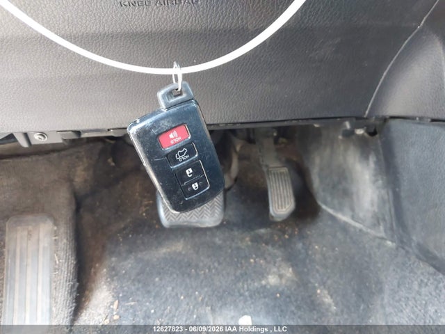 2015 Toyota Rav4 Limited მანქანა იყიდება აუქციონზე, vin: 2T3DFREV0FW231591, აუქციონის ნომერი: 12627823