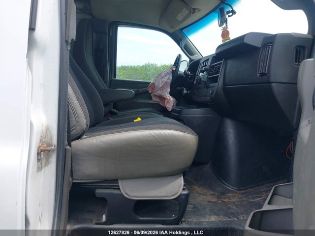 1GTW7AFG5J1247431 GMC Savana G2500