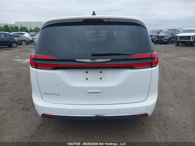 2024 Chrysler Pacifica Touring L მანქანა იყიდება აუქციონზე, vin: 2C4RC1BG4RR183100, აუქციონის ნომერი: 12627838