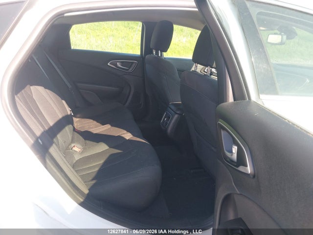 Chrysler 200 Limited 2016 1C3CCCAB4GN192885 Image 8