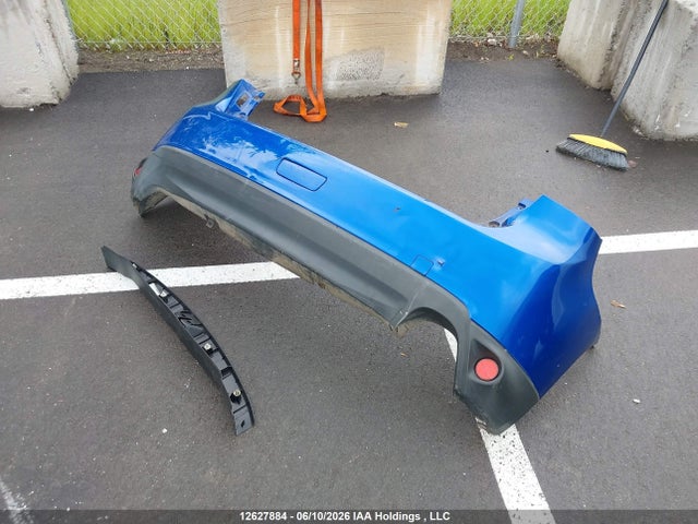 12627884 :رقم المزاد ، 4A4AH3AU5FE602588 vin ، 2015 Mitsubishi Rvr مزاد بيع