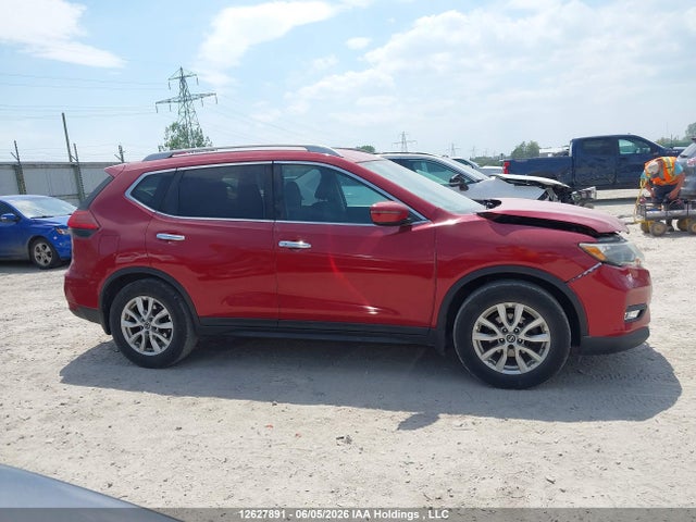 Продажа на аукционе авто 2017 Nissan Rogue S/sv, vin: 5N1AT2MTXHC788366, номер лота: 12627891