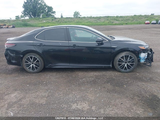 2021 Toyota Camry Hybrid Se მანქანა იყიდება აუქციონზე, vin: 4T1B21HKXMU015694, აუქციონის ნომერი: 12627915