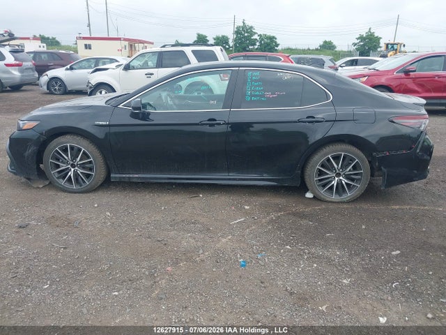 2021 Toyota Camry Hybrid Se მანქანა იყიდება აუქციონზე, vin: 4T1B21HKXMU015694, აუქციონის ნომერი: 12627915