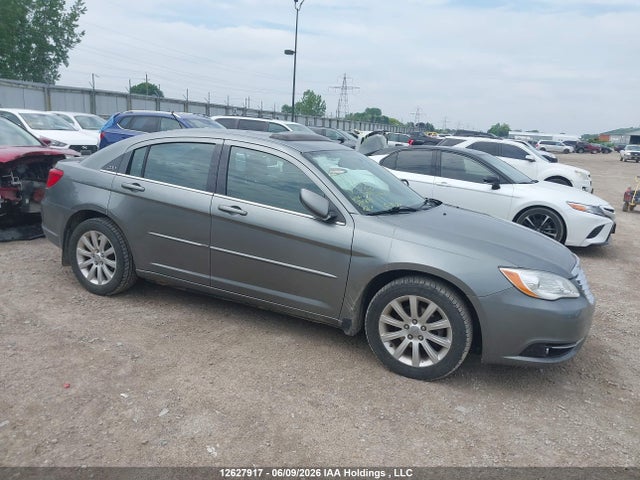 2012 Chrysler 200 Touring მანქანა იყიდება აუქციონზე, vin: 1C3CCBBG5CN143743, აუქციონის ნომერი: 12627917