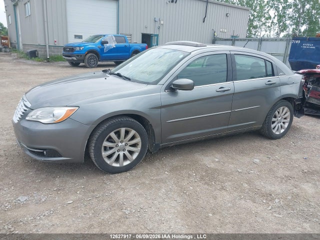 2012 Chrysler 200 Touring მანქანა იყიდება აუქციონზე, vin: 1C3CCBBG5CN143743, აუქციონის ნომერი: 12627917
