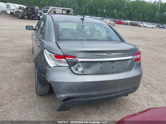 2012 Chrysler 200 Touring მანქანა იყიდება აუქციონზე, vin: 1C3CCBBG5CN143743, აუქციონის ნომერი: 12627917