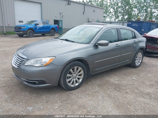 2012 Chrysler 200 Touring მანქანა იყიდება აუქციონზე, vin: 1C3CCBBG5CN143743, აუქციონის ნომერი: 12627917