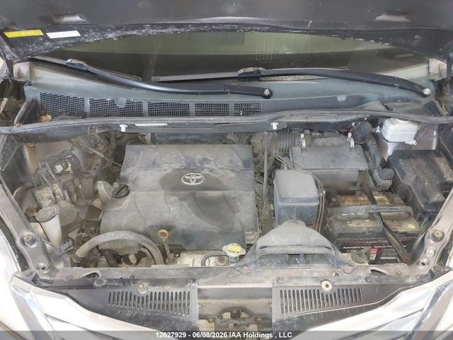 12627929 :رقم المزاد ، 5TDDK3DC1CS041269 vin ، 2012 Toyota Sienna Xle 7 Passenger مزاد بيع