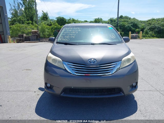 12627929 :رقم المزاد ، 5TDDK3DC1CS041269 vin ، 2012 Toyota Sienna Xle 7 Passenger مزاد بيع