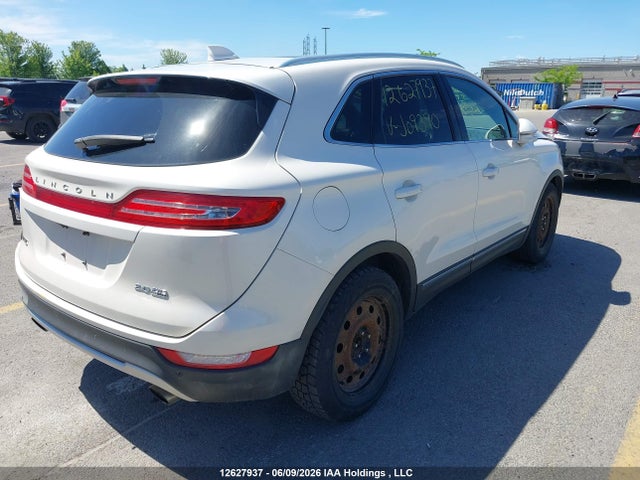 Lincoln MKC 2015 5LMCJ2A95FUJ09390 Image 4