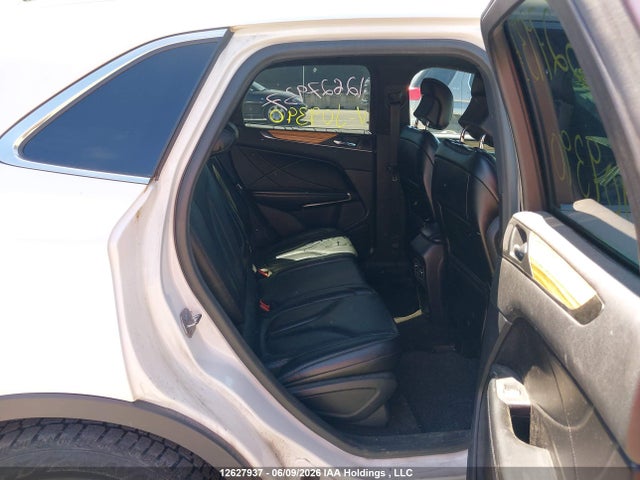 Lincoln MKC 2015 5LMCJ2A95FUJ09390 Image 8