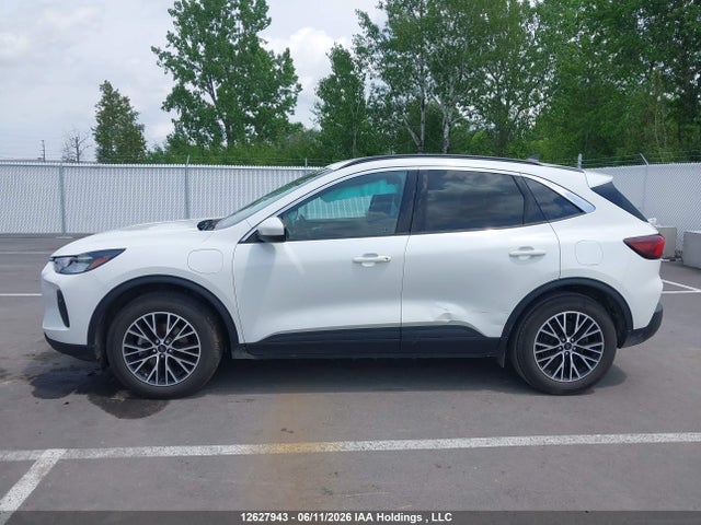 12627943 :رقم المزاد ، 1FMCU0E19PUB28674 vin ، 2023 Ford Escape Phev مزاد بيع