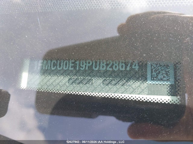 12627943 :رقم المزاد ، 1FMCU0E19PUB28674 vin ، 2023 Ford Escape Phev مزاد بيع