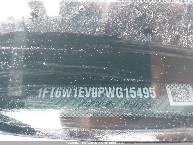 1FT6W1EV0PWG15495 Ford F-150 Lightning Lariat