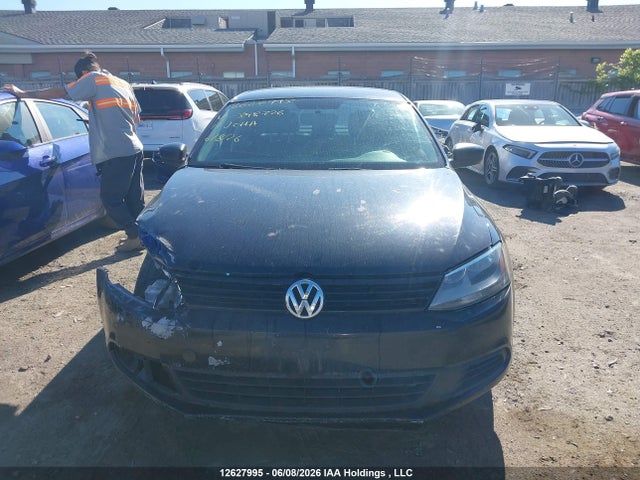 2011 Volkswagen Jetta მანქანა იყიდება აუქციონზე, vin: 3VW2K7AJ8BM348726, აუქციონის ნომერი: 12627995