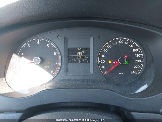 2011 Volkswagen Jetta მანქანა იყიდება აუქციონზე, vin: 3VW2K7AJ8BM348726, აუქციონის ნომერი: 12627995