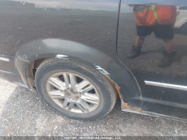 12627997 :رقم المزاد ، 2A4RR6DX1AR164088 vin ، 2010 Chrysler Town & Country Limited مزاد بيع