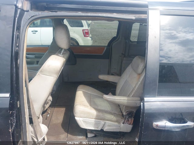 12627997 :رقم المزاد ، 2A4RR6DX1AR164088 vin ، 2010 Chrysler Town & Country Limited مزاد بيع