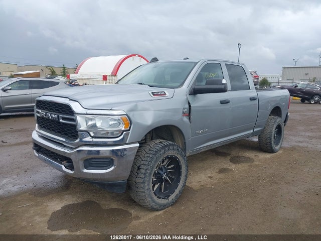 RAM 3500 Tradesman 2020 3C63R3CL1LG264099 Image 2